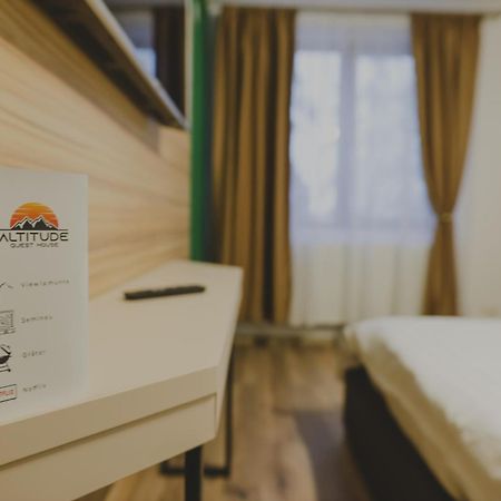 Altitude Guest House Ranca Zimmer foto