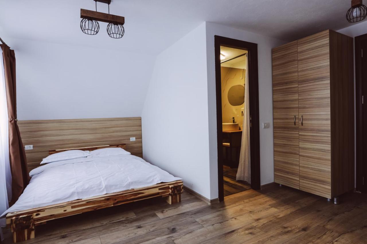 Altitude Guest House Ranca Exterior foto
